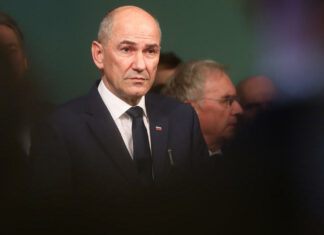 Ali Janša ne želi prevzeti desno sredinske vlade zaradi slabega (nevzdrženga) stanja javnih financ?