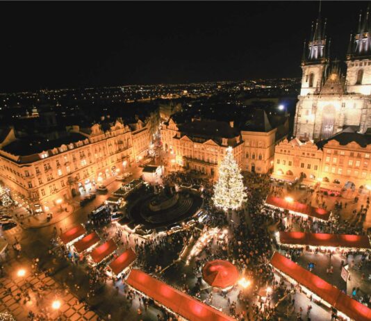POZOR!!! Čarobna Praga skriva virus: opozorilo vsem prazničnim obiskovalcem