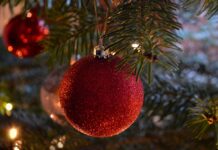 Naj bo Božič pristen, družinski praznik in ne praznik potrošništva!