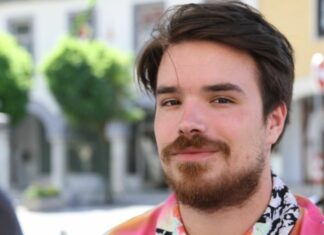 Po skoraj štirih letih od afere Fotopub se danes začenja sojenje Dušanu Smodeju…