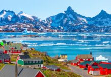 Grenlandija med Dansko in Ameriko: zgodba Inuitov, ki jih svet ne posluša