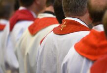 Slovenija med vero in praznino: tradicija v času pomanjkanja novomašnikov