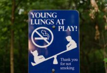 Britanci napovedali revolucijo: generacija, ki nikoli ne bo smela kupiti cigaret!