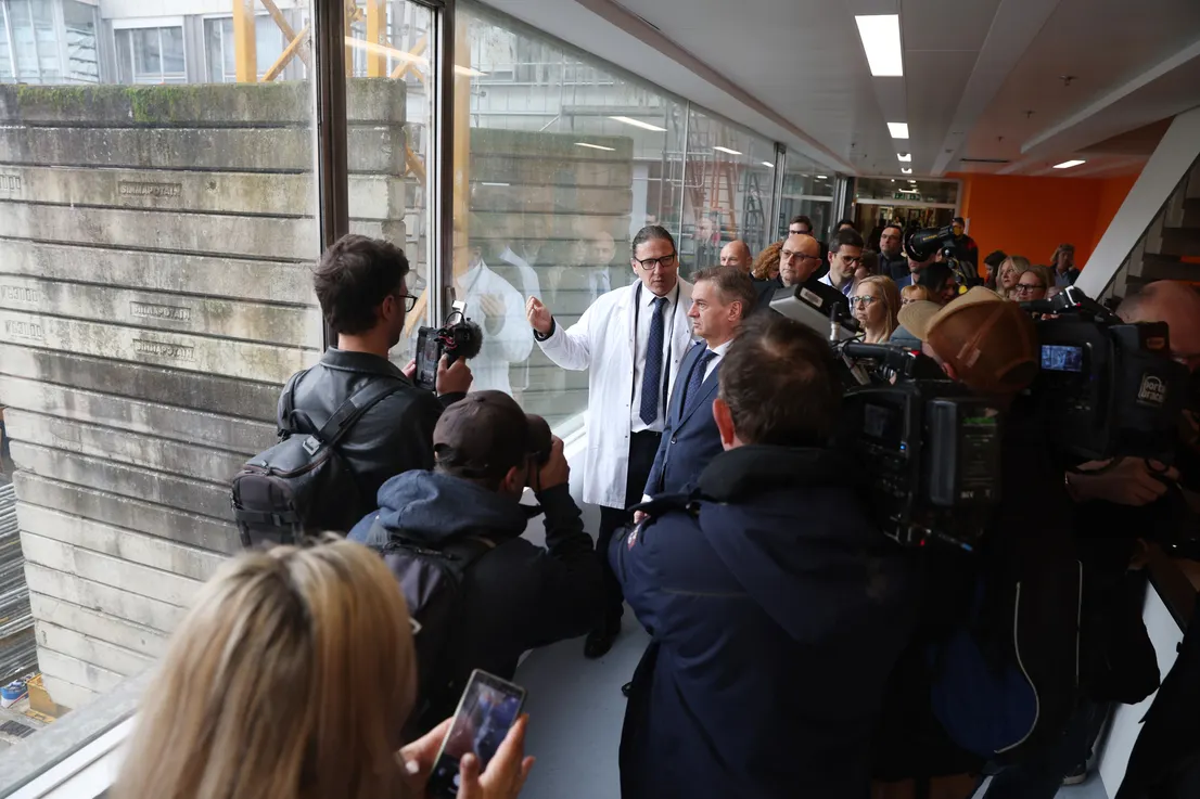 Je POP TV končno obrnil ploščo? Po prenehanju državnega financiranja naj bi 24ur začel razkrivati zgodbo o “zakulisju prenove” v UKC