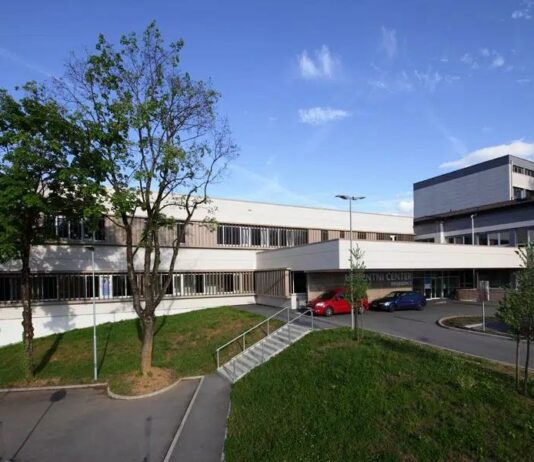 Po novem boste lahko na urgenco šli tudi v Grosuplje: podpisana je pogodba za Satelitski urgentni center