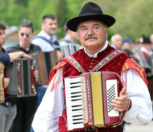 SLOVENIJA NA ROBU ZGODOVINE: V VELENJU SE PRIPRAVLJA REKORD, KI BO ZATRESEL SVET!