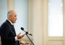 Devet kandidatov za ministre je že potrjenih na odborih: Janševa vlada dobiva zeleno luč, a ključni glas še prihaja..