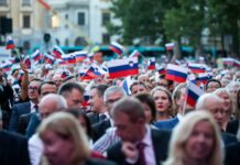Proslava ob dnevu državnosti bo tokrat odprta za vse: nova vlada vabi vse državljane na Trg republike