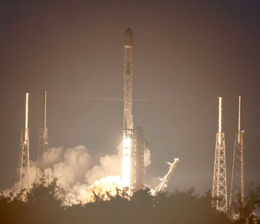 Vsi bi kupovali SpaceX: priložnost stoletja ali najdražja stava na Elona Muska?