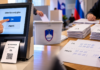 V 21. STOLETJU GLASOVE ŠE VEDNO ŠTEJEMO S ČRTICAMI?! Belgijci glasujejo na zaslonu, pri nas pa seštevamo na roke – bo DVK kdaj posodobila način glasovanja? glasovi, štetje in DVK - chat gpt