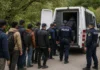 Slovenija vrača 43 ilegalnih migrantov na Hrvaško: »Kdor nezakonito prečka mejo, nima kaj iskati pri nas« https://nova24tv.si/wp-content/uploads/2026/06/migranti-1024x683-1.png